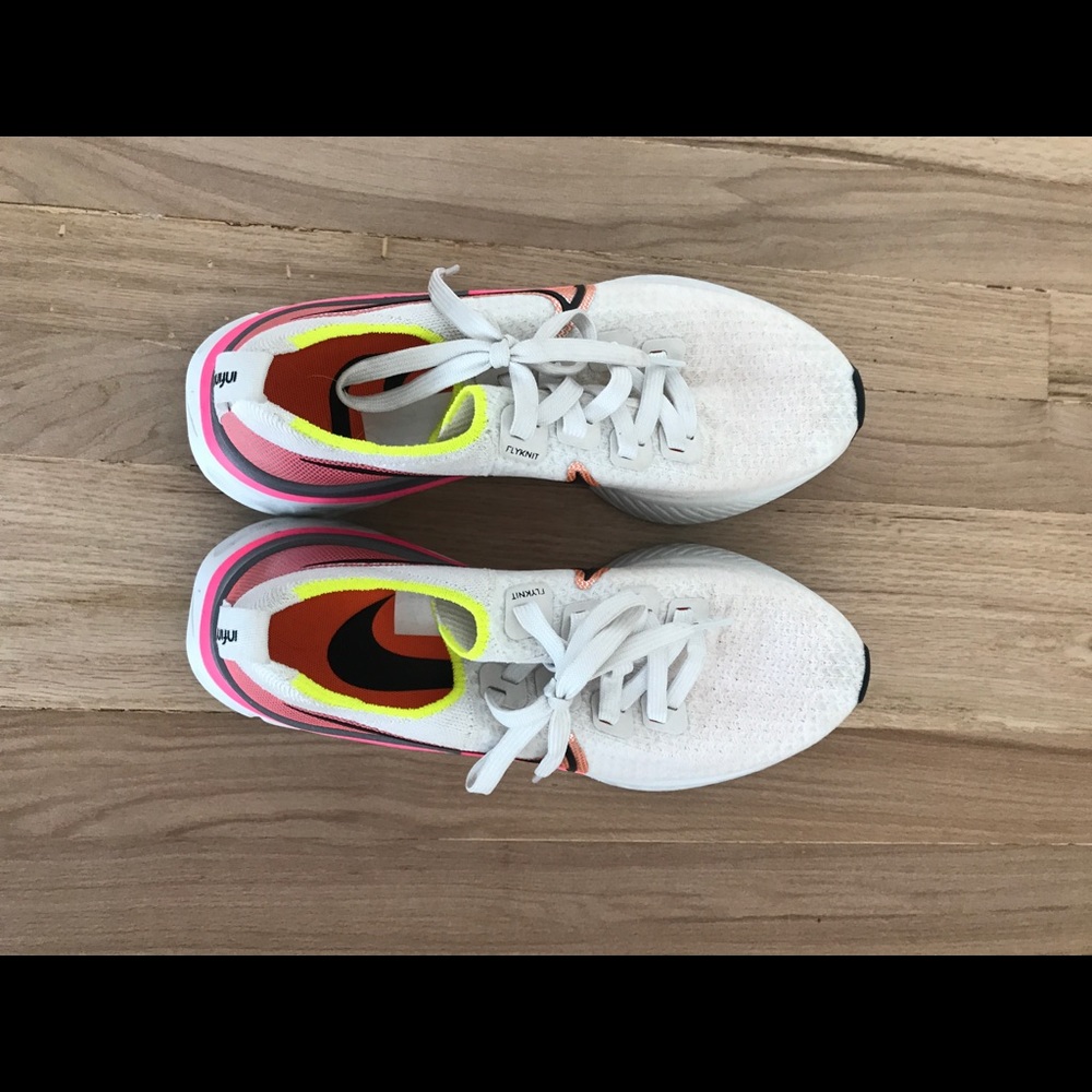 Nike Women’s fly knit infinity react